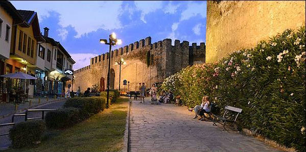 Byzantine castles & city walls